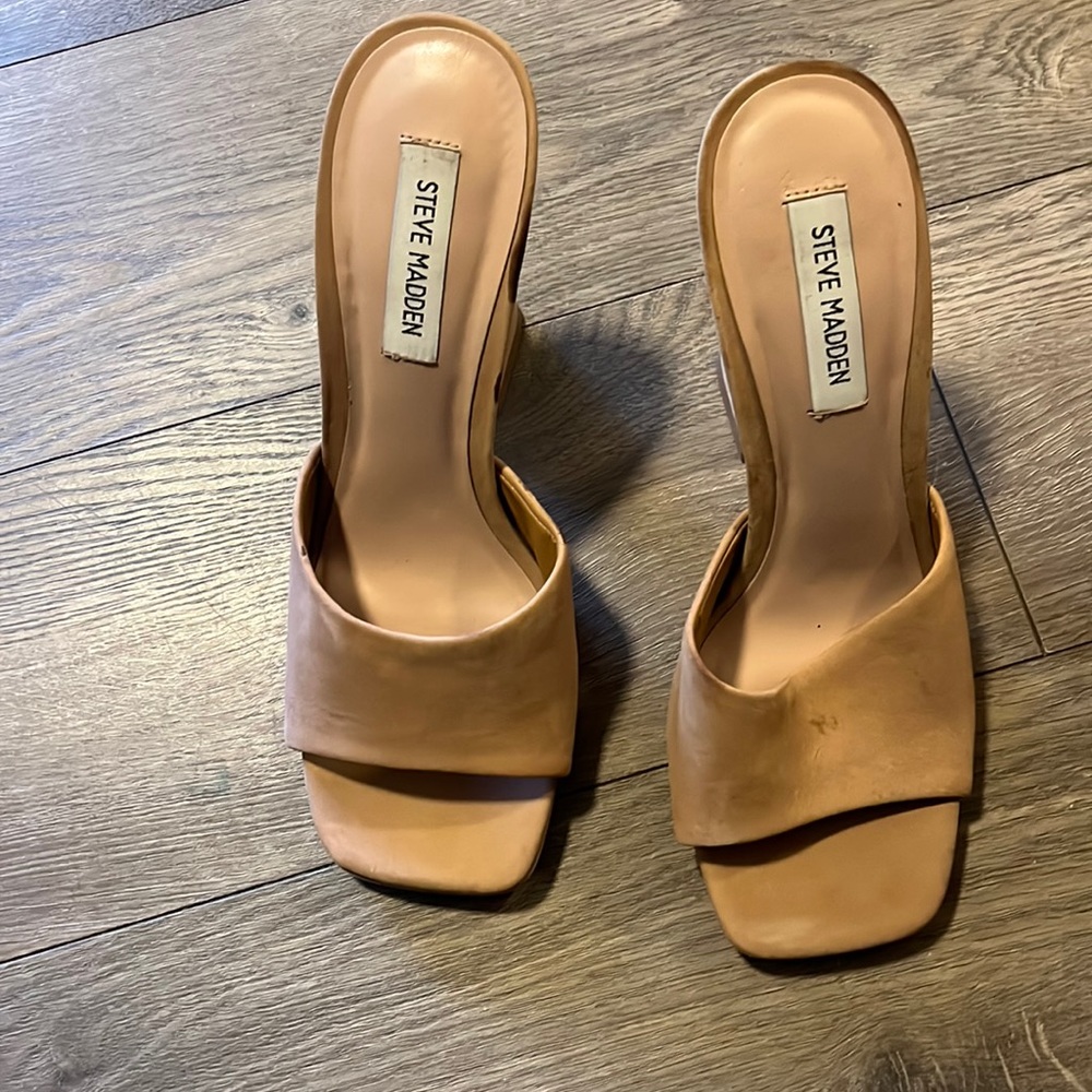 Steve Madden Heals